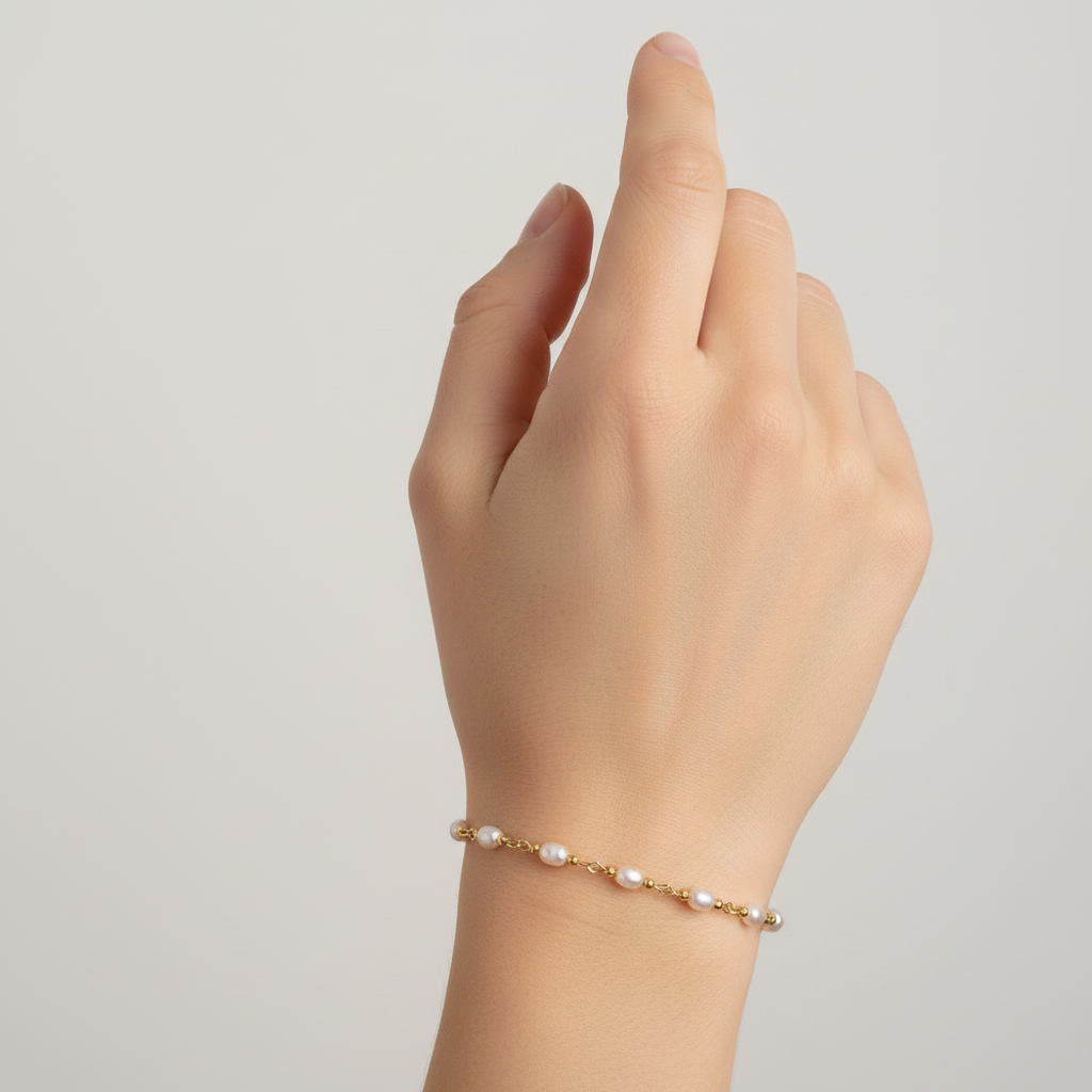 Rosy Glow Freshwater Pearl Bracelet — Gold-Plated Components
